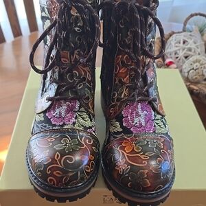 L'ARTISTE BOOTS